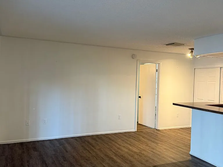 3827 Bay Club Cir #103 — Photo 5