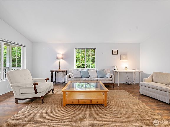 5th image of 27807 O Street