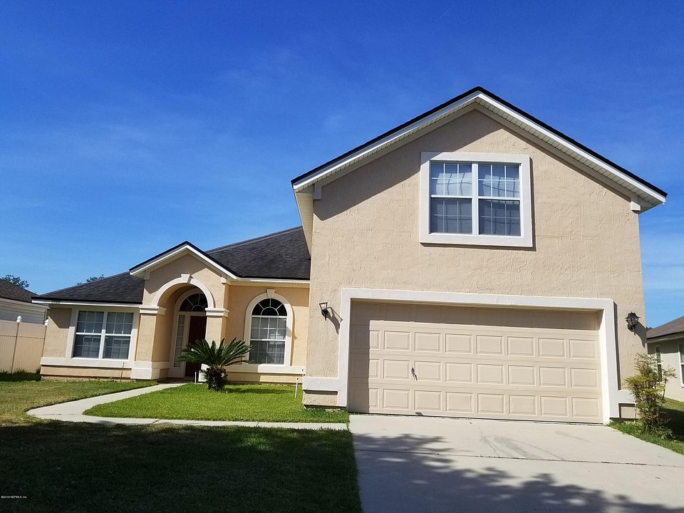 1st image of 1402 Canopy Oaks Dr