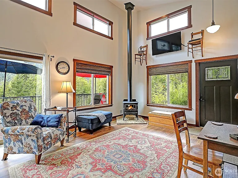 35333 Patriot Ln — Photo 9