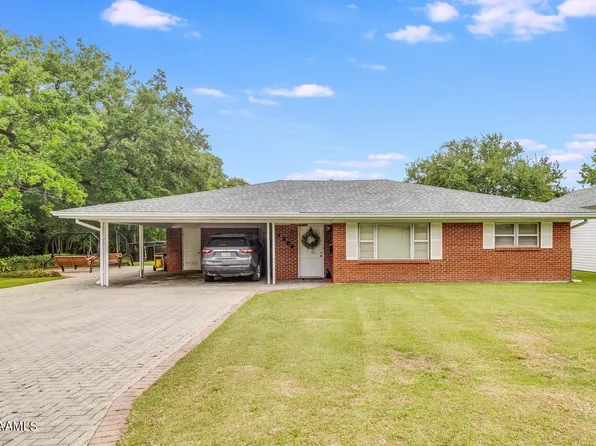 1204 Lee Charles St, Franklin, LA 70538
