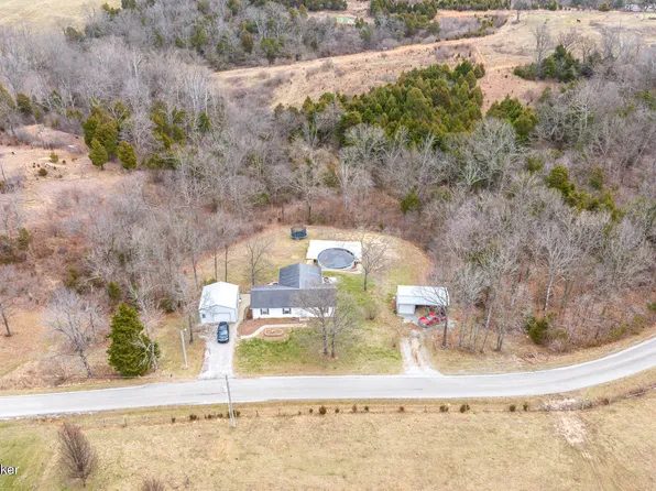 2365 Hall Simpson Rd, Loretto, KY 40037
