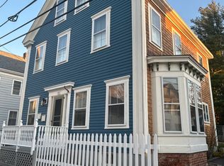 60 Court St #1, Bristol, RI 02809