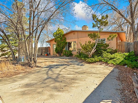 2nd image of 1361 Pacheco St