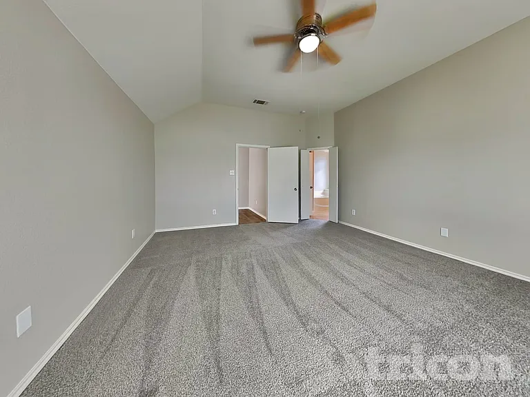 132 Tall Meadow St — Photo 9