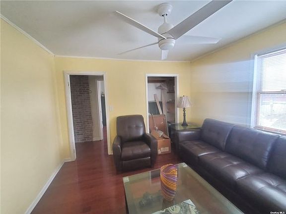 4th image of 114-24 220th St