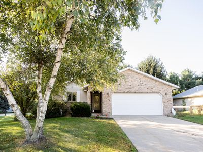 216 E Dunn Rd, New Carlisle, IN, 46552