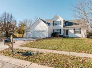 14730 Deerwood Dr, Carmel, IN 46033