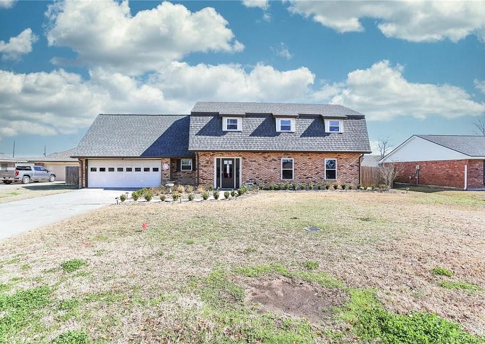 1st image of 4721 E Quail Hollow Dr