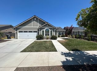2522 N Fontana St, Visalia, CA