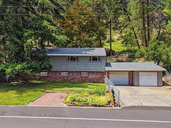 2nd image of 7205 N Country Homes Blvd