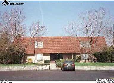 1st image of 499 W Streetsboro St