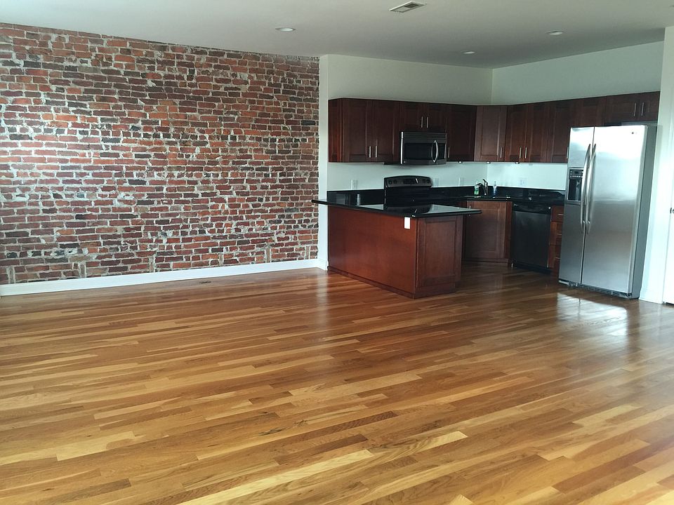 1st image of 120 Hamilton Ave #120B