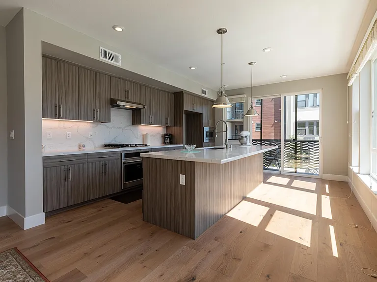 45009 Challenge Cir — Photo 10