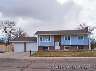 3001 Sunflower Rd, Cheyenne, WY 82009