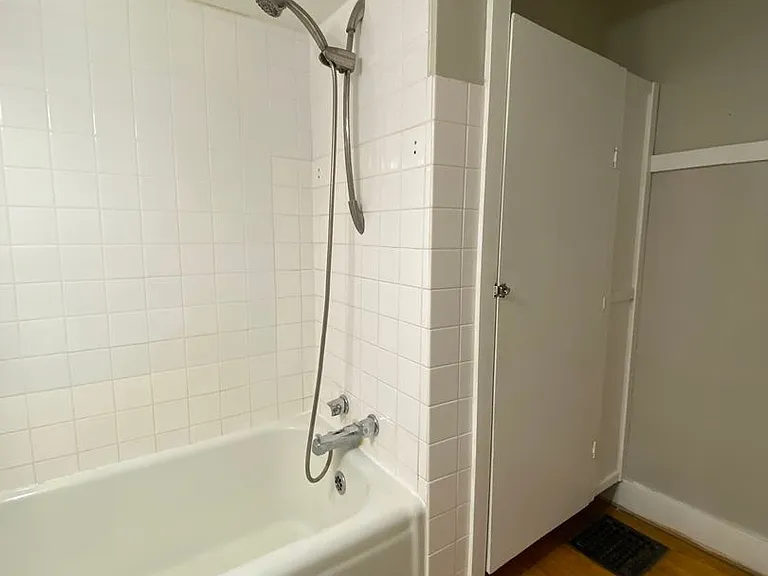 1400 S Center Ave #1-4 — Photo 5