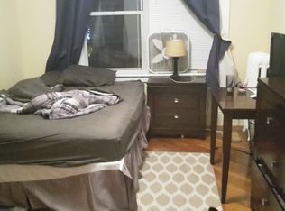 2828 42nd St APT 3C, Astoria, NY 11103