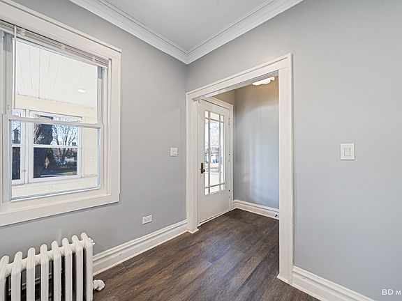 4th image of 12759 Clinton St
