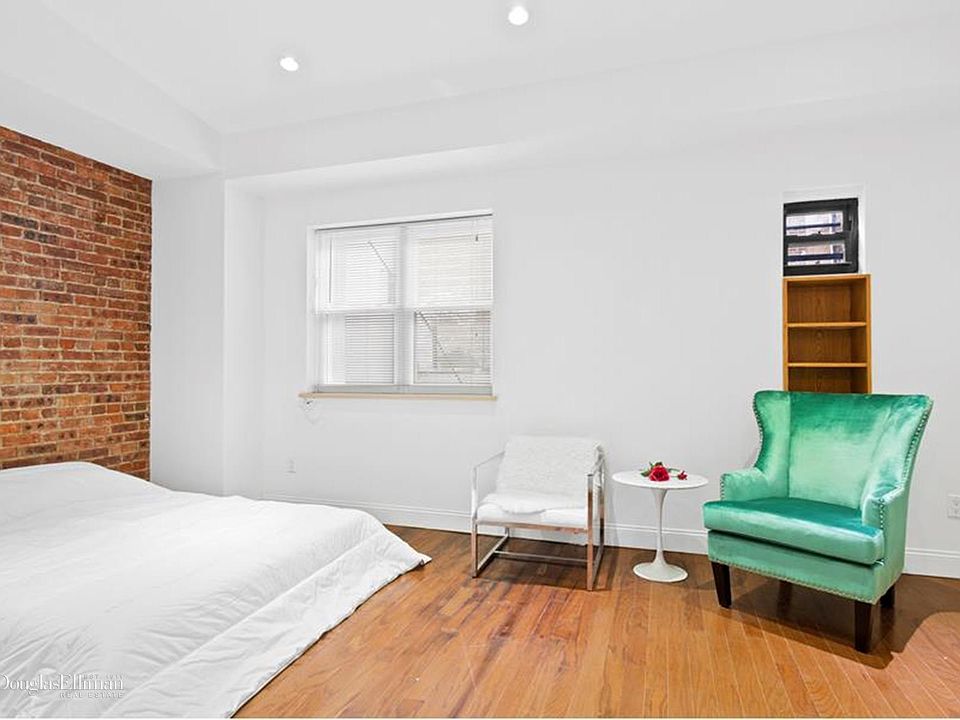 1st image of 98 8th Ave #2COMBO