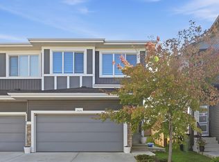 2424 Kelly Cir SW, Edmonton, AB T6W 4G3