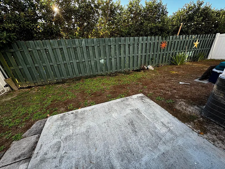 75 Walker Ct — Photo 28