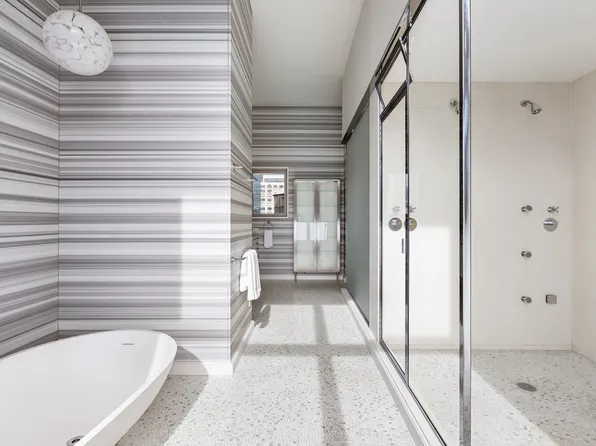 240 Park Avenue South image 20 of 29