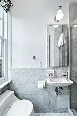 Sold by Compass | media 19