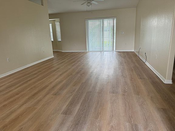 2nd image of 137 Seven Oaks Dr