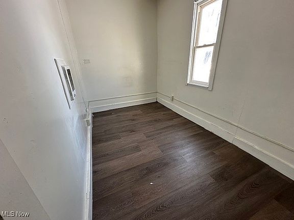 5th image of 4918 McBride Ave