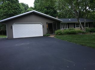 5484 Marie Rd, Oregon, WI 53575