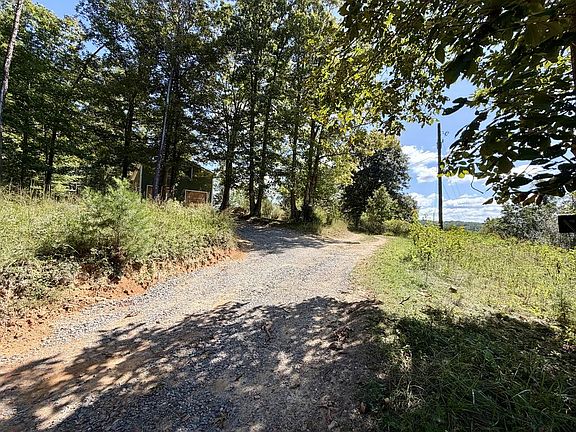 3rd image of 2443 Bruce Allen Rd