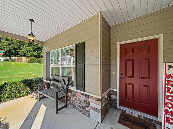 2nd image of 11 Ashley Pointe Dr