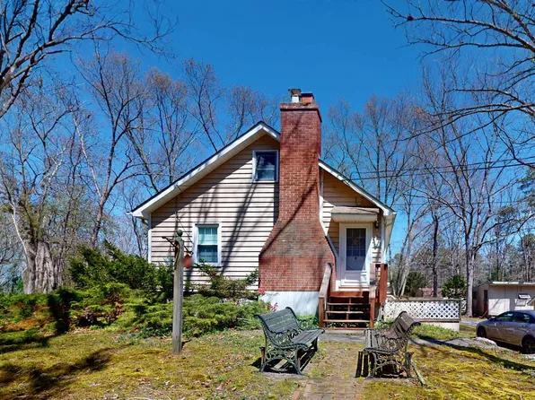 5056 Connecticut Ave, Hammonton, NJ 08037