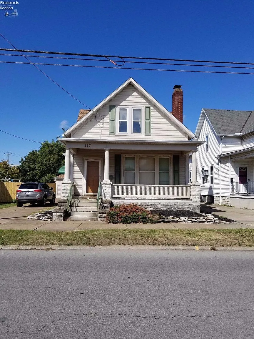 417 Tyler St photo 1
