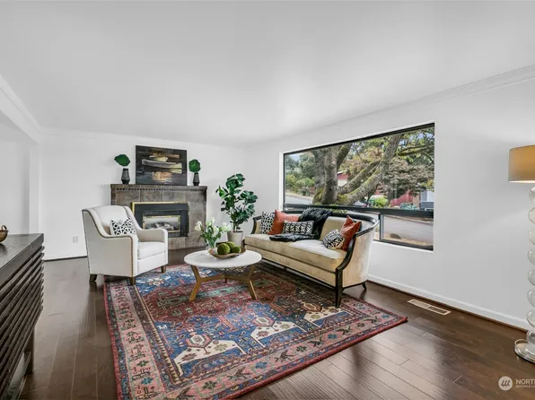 150 NE 165th Street, Shoreline, WA 98155