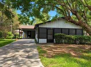 8498 NW 42nd Cir, Gainesville, FL 32653