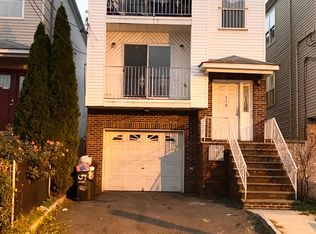 518 S Park St APT 1, Elizabethport, NJ 07206