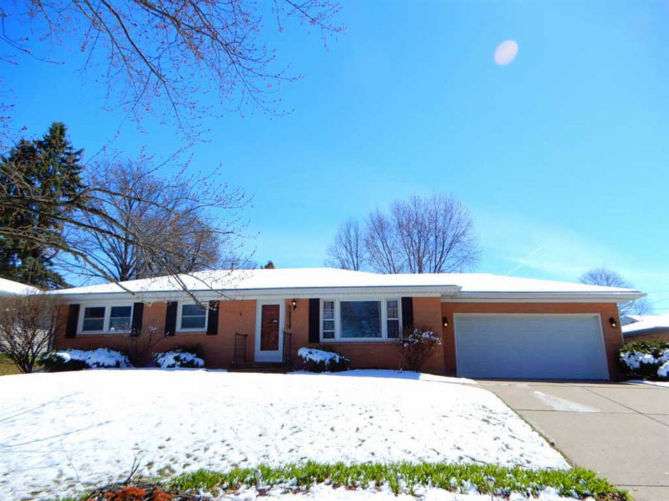1st image of 2323 Delcy Dr