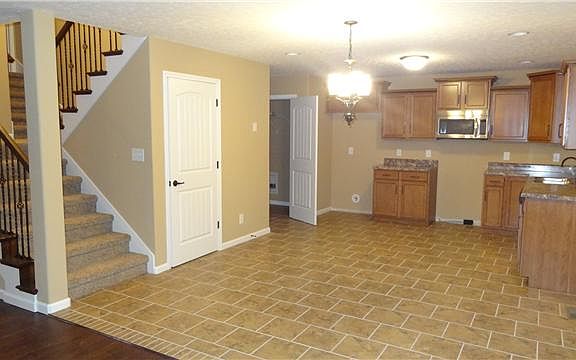 5th image of 383 Fox Xing Lot 383