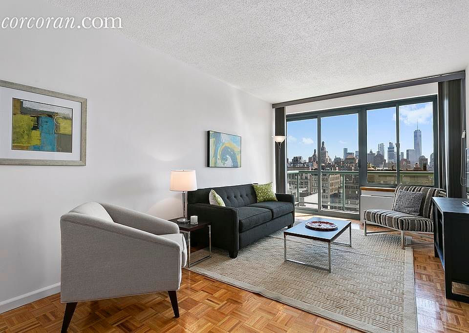 1st image of 22-26 W 15th St APT 17J