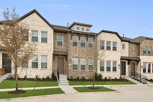 2207 Adena Springs Dr Photo 1