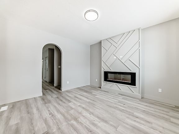 5th image of 22928 80th Ave NW