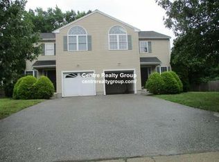 50 Kenneth St, Newton, MA 02461