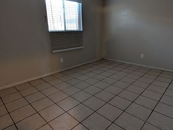 5th image of 2524 Magnet St APT B