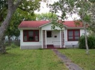 1701 Shofner Dr, Port Lavaca, TX 77979