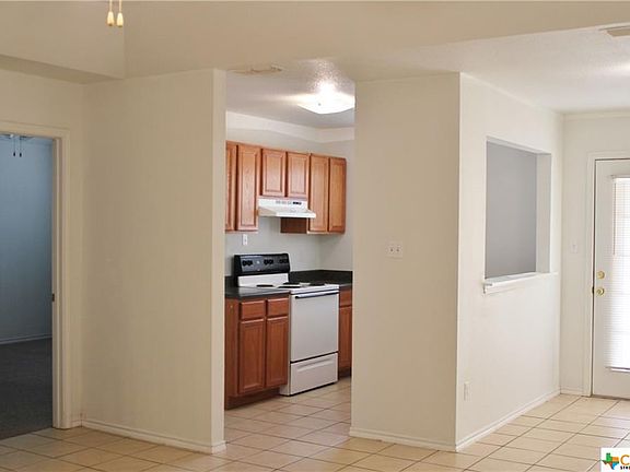 3rd image of 1046 Misty Acres Dr