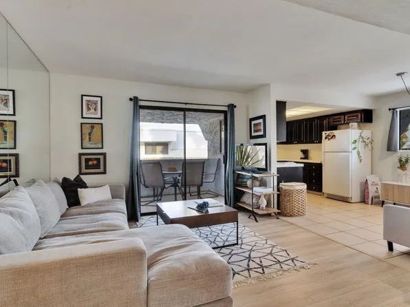 5301 Waverly Dr #140, Palm Springs, CA 92264