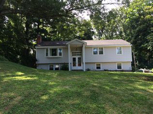60 Echo Dr, Vernon, CT 06066