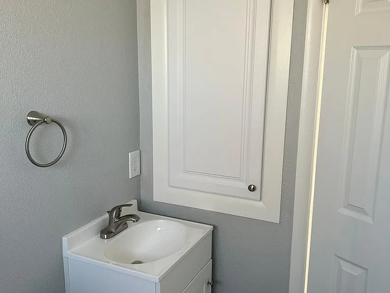 3430 N Cascade Ave — Photo 8
