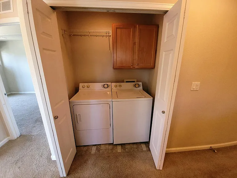 Unit Photo